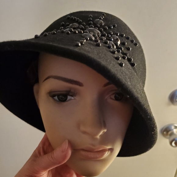 Vintage Scala Black Cloche Wool Beaded Hat - Picture 6 of 7